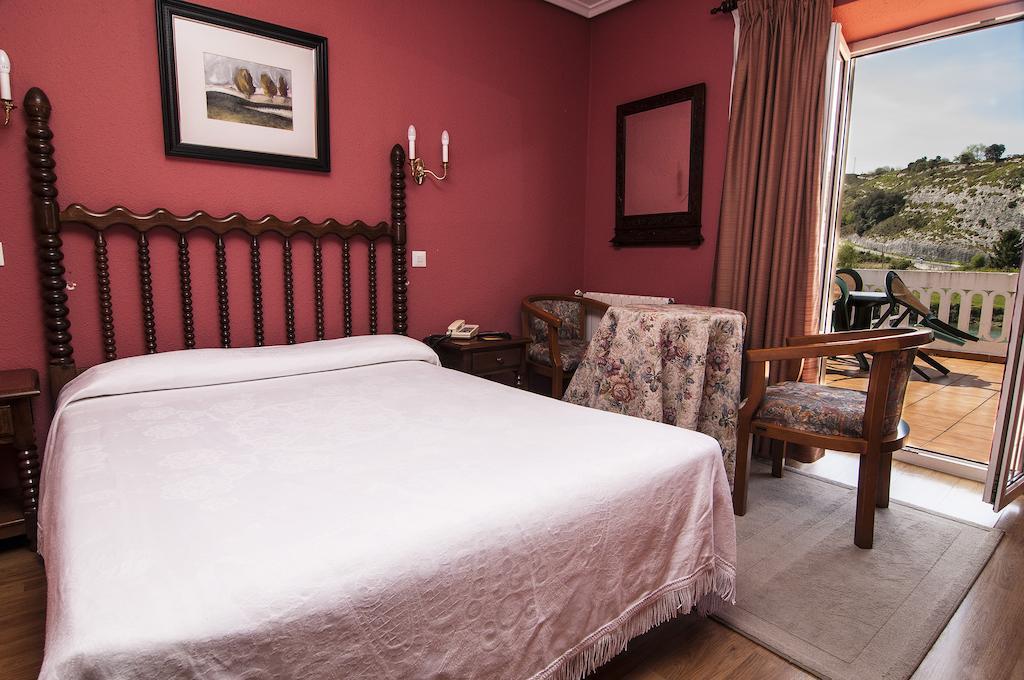 Riodeva Hotel Unquera Bilik gambar